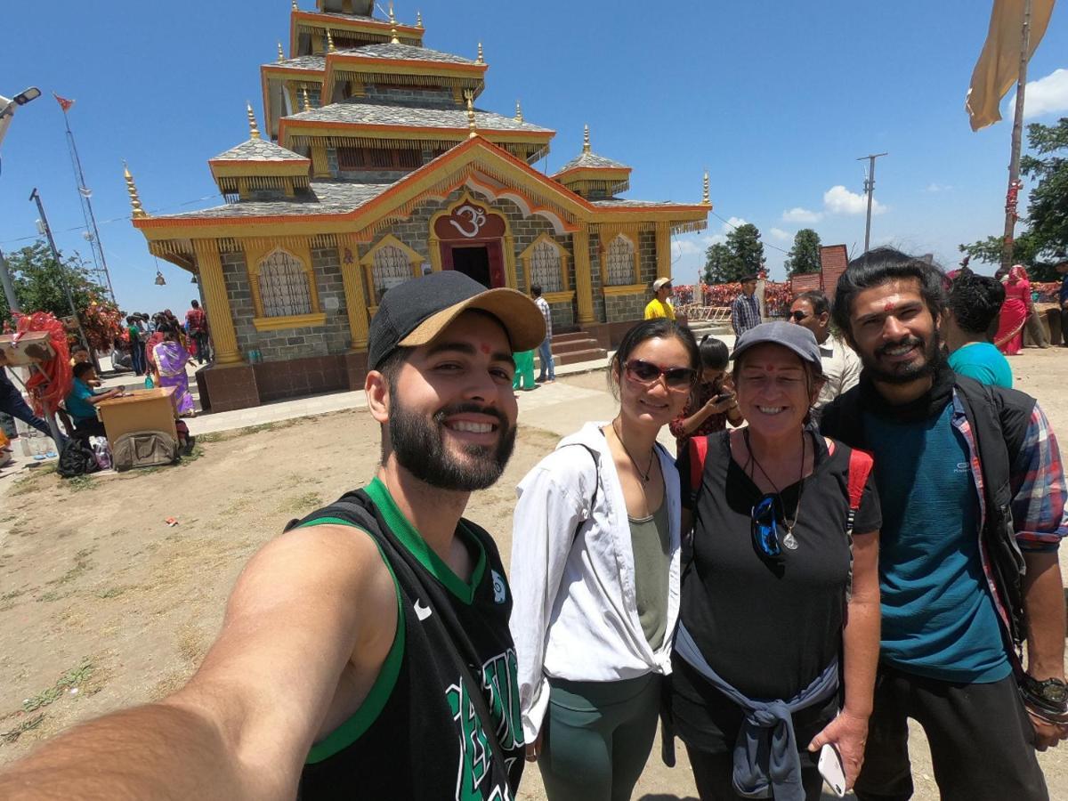 Namastay Himalayas, Kanatal Eksteriør billede