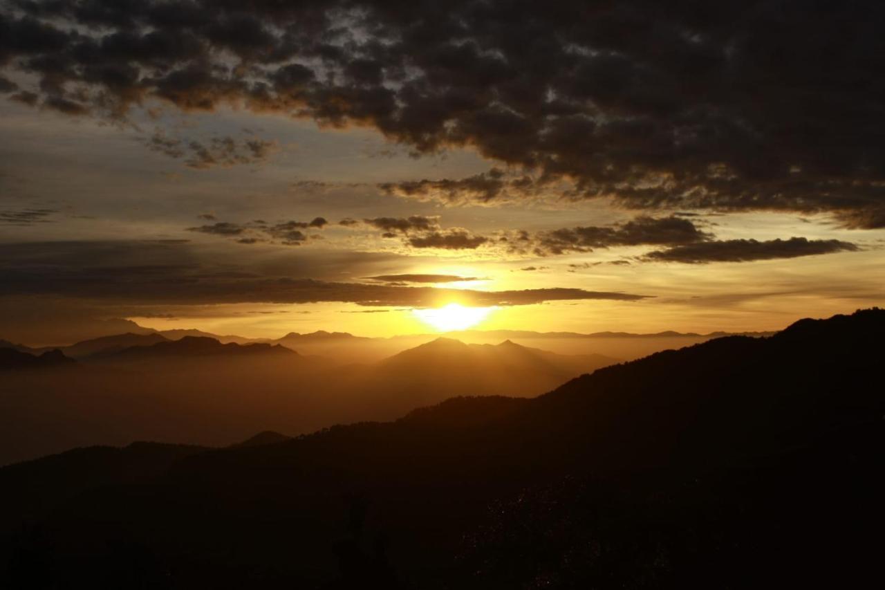 Namastay Himalayas, Kanatal Eksteriør billede